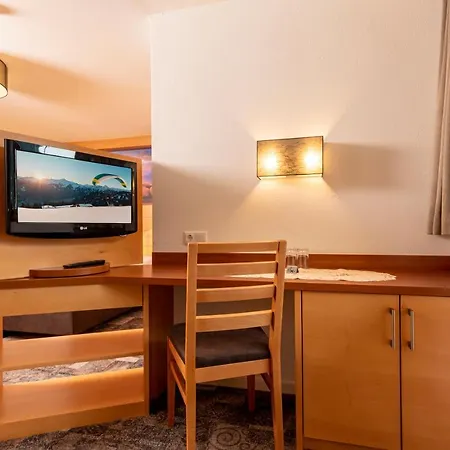 Hotel-garni Pramstraller Nocleg ze śniadaniem Mayrhofen