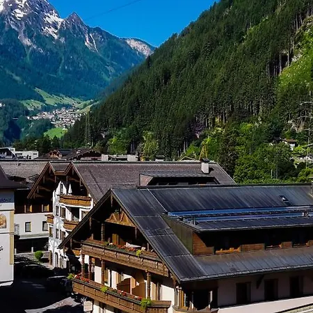Nocleg ze śniadaniem Hotel-garni Pramstraller Mayrhofen
