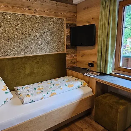 Hotel-garni Pramstraller