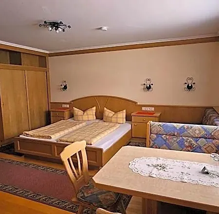 Hotel-garni Pramstraller Bed & Breakfast Mayrhofen