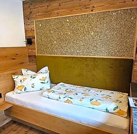 Bed & Breakfast Hotel-garni Pramstraller Mayrhofen