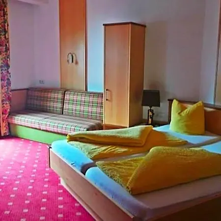 Bed & Breakfast Hotel-garni Pramstraller Mayrhofen
