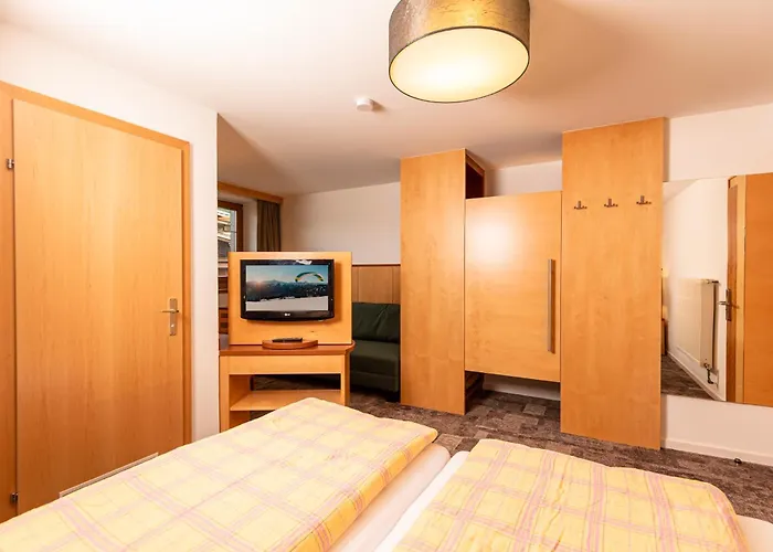 Hotel-garni Pramstraller Oda ve Kahvaltı 3*
