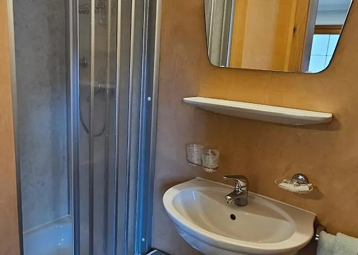 Hotel-garni Pramstraller 3*