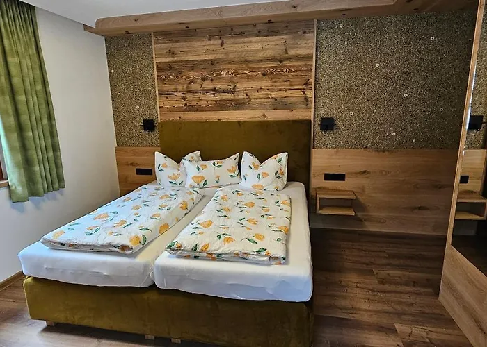 Bed and breakfast Hotel-garni Pramstraller