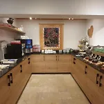 Hotel-garni Pramstraller Bed & Breakfast 3*