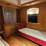 Hotel-garni Pramstraller Frühstückspension 3*