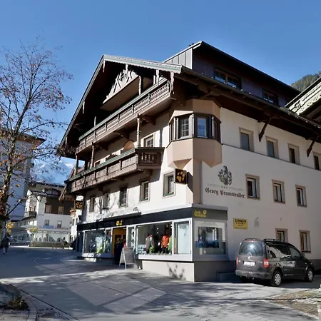 Hotel-garni Pramstraller Bed and Breakfast 3*