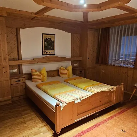 Bed and Breakfast Hotel-garni Pramstraller Mayrhofen