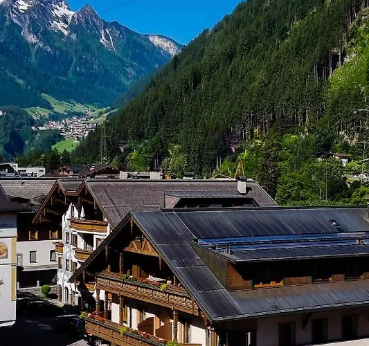 Bed and Breakfast Hotel-garni Pramstraller Mayrhofen