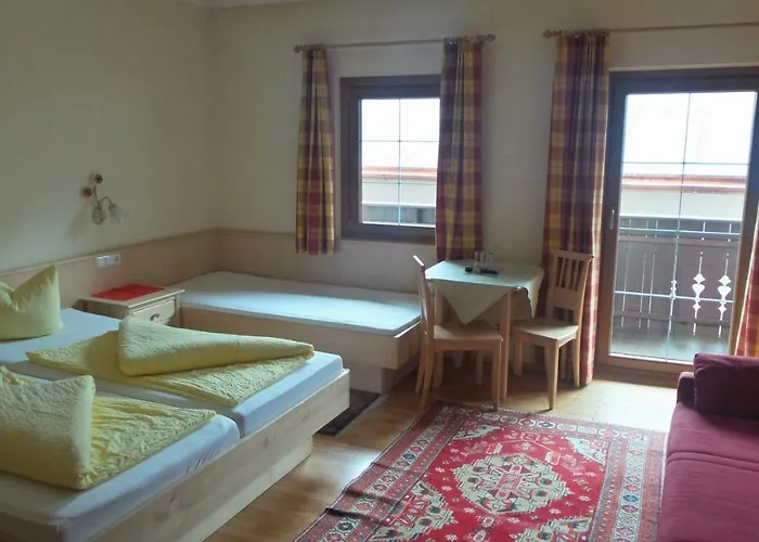 Bed and Breakfast Hotel-garni Pramstraller Mayrhofen